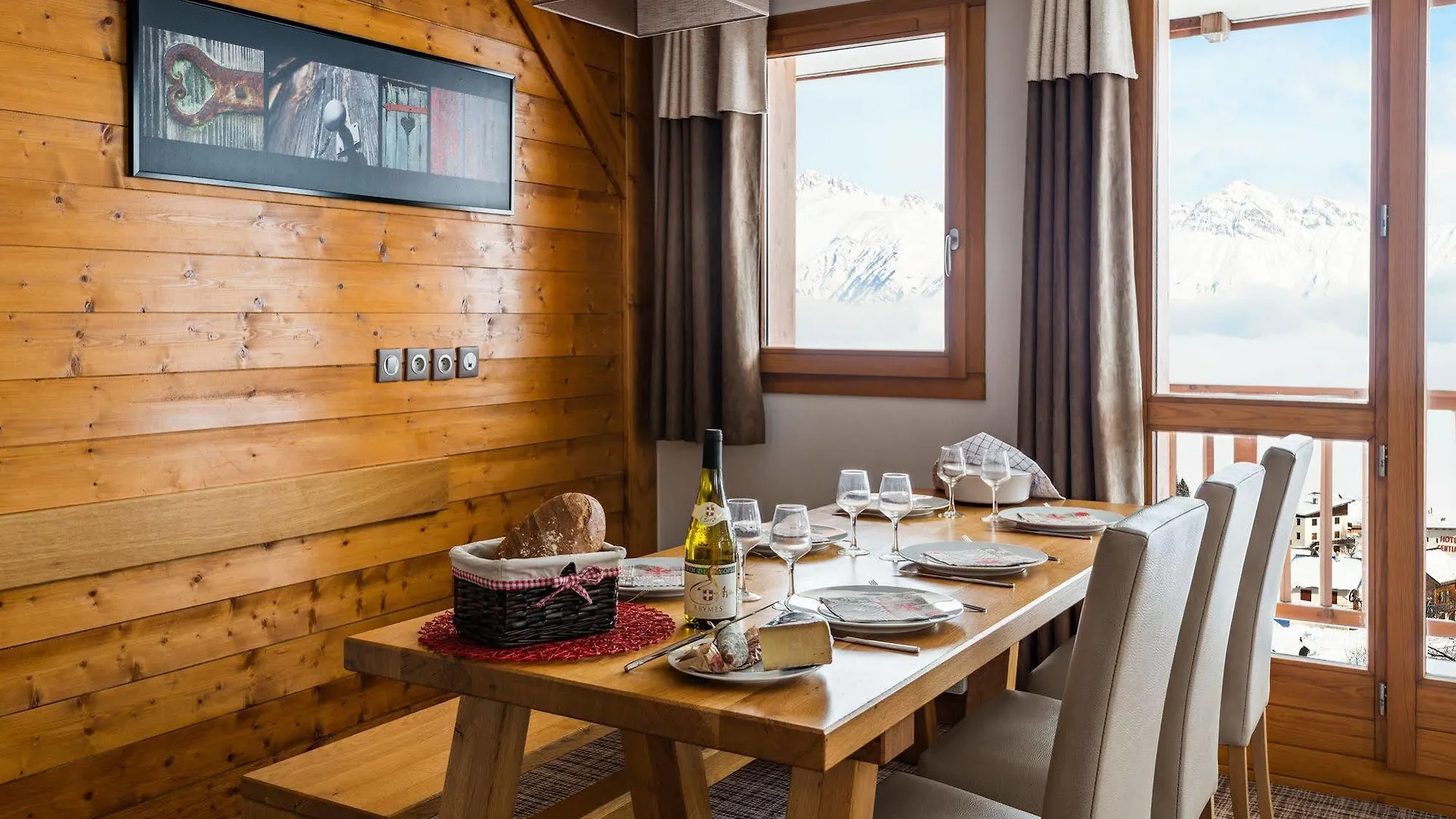 Appartement Lagrange Prestige Les Balcons Des Aiguilles à Fontcouverte-la-Toussuire 0*,